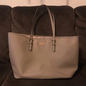 Tan Michael Kors Tote Purse